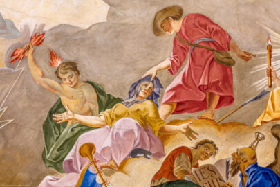 Schloss Bruchsal - Hauptbau / Corps de Logis - Beletage - Kuppelsaal - Kuppelfresko - Ausschnitt aus der westlichen "himmlischen" Zone - Darstellung von Jesse als Hirte (oben rechts, erster Bischof von Speyer, um 346), der dem blinden Heidentum (dargestellt als Frau, Mitte) den Schleier vom Gesicht, sodass es sehend werde; links eine Darstellung eines Genius, Blitze auf niederstürzende nackte Gestalten schleudernd (urspünglich gemalt 1752 von Johannes Zick und Sohn Januarius, originalgetreu rekonstruiert 1966 von Karl Manninger) (aufgenommen im Juli 2018, am frühen Nachmittag) Schloss Bruchsal - Hauptbau / Corps de Logis - Beletage - Kuppelsaal - Kuppelfresko - Ausschnitt aus der westlichen "himmlischen" Zone - Darstellung von Jesse als Hirte (oben rechts, erster Bischof von Speyer, um 346), der dem blinden Heidentum (dargestellt als Frau, Mitte) den Schleier vom Gesicht, sodass es sehend werde; links eine Darstellung eines Genius, Blitze auf niederstürzende nackte Gestalten schleudernd (urspünglich gemalt 1752 von Johannes Zick und Sohn Januarius, originalgetreu rekonstruiert 1966 von Karl Manninger) (aufgenommen im Juli 2018, am frühen Nachmittag)