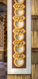 Schloss Bruchsal - Hauptbau - Erdgeschoss - Grotte - Ornamentale Bemalung einer Stützwand der Grotte (Malereien ursprünglich von Giovanni Francesco Marchini, 1731 bis 1736, rekonstruiert von Manfred Leitenmeier, 1971 bis 1980) (aufgenommen im Oktober 2018, am späten Nachmittag)