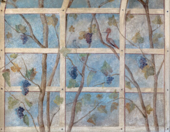 Schloss Bruchsal - Hauptbau / Corps de Logis - Erdgeschoss - Laubenzimmer - Blick auf einen Ausschnitt der nördlichen Wand mit Laubenmalereien (Malereien vermutlich von Giovanni Francesco Marchini, zwischen 1731 und 1736, weitgehend original erhalten, in den 1970er Jahren freigelegt) (aufgenommen im November 2018, am Nachmittag) Schloss Bruchsal - Hauptbau / Corps de Logis - Erdgeschoss - Laubenzimmer - Blick auf einen Ausschnitt der nördlichen Wand mit Laubenmalereien (Malereien vermutlich von Giovanni Francesco Marchini, zwischen 1731 und 1736, weitgehend original erhalten, in den 1970er Jahren freigelegt) (aufgenommen im November 2018, am Nachmittag)