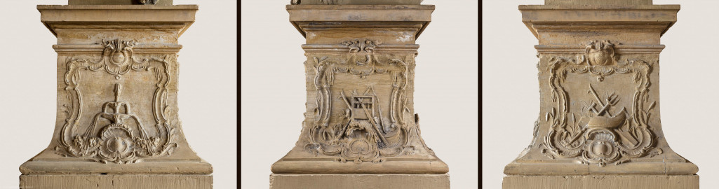 Schloss Bruchsal - Hauptbau - Erdgeschoss - Gartensaal / Sala Terrena - Skulptur "Das Wasser" im Südosten - v.l.n.r.: linke Seite (Nordseite), Frontseite (Westseite) und rechte Seite (Südseite) des Sockels der Skulptur "Das Wasser" aus dem Skulpturenensemble "Vier Elemente" (gehauen von Joachim Günther; eine Kopie befindet sich im Schlossgarten) (aufgenommen im November 2018, um die Mittagszeit) Schloss Bruchsal - Hauptbau - Erdgeschoss - Gartensaal / Sala Terrena - Skulptur "Das Wasser" im Südosten - v.l.n.r.: linke Seite (Nordseite), Frontseite (Westseite) und rechte Seite (Südseite) des Sockels der Skulptur "Das Wasser" aus dem Skulpturenensemble "Vier Elemente" (gehauen von Joachim Günther; eine Kopie befindet sich im Schlossgarten) (aufgenommen im November 2018, um die Mittagszeit)