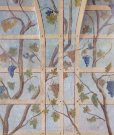 Schloss Bruchsal - Hauptbau / Corps de Logis - Erdgeschoss - Laubenzimmer - Westwand - Blick auf den mittleren Teil der Westwand mit Laubenmalereien (Malereien vermutlich von Giovanni Francesco Marchini, zwischen 1731 und 1736, weitgehend original erhalten, in den 1970er Jahren freigelegt) (aufgenommen im März 2019, um die Mittagszeit) Schloss Bruchsal - Hauptbau / Corps de Logis - Erdgeschoss - Laubenzimmer - Westwand - Blick auf den mittleren Teil der Westwand mit Laubenmalereien (Malereien vermutlich von Giovanni Francesco Marchini, zwischen 1731 und 1736, weitgehend original erhalten, in den 1970er Jahren freigelegt) (aufgenommen im März 2019, um die Mittagszeit)