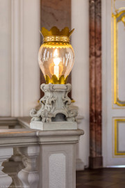 Schloss Bruchsal - Hauptbau / Corps de Logis - Beletage - Kuppelsaal - Blick auf die nordöstliche Laterne (aufgenommen im Mai 2019, am Nachmittag) Schloss Bruchsal - Hauptbau / Corps de Logis - Beletage - Kuppelsaal - Blick auf die nordöstliche Laterne (aufgenommen im Mai 2019, am Nachmittag)