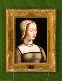 Schloss Bruchsal - Hauptbau / Corps de Logis - Beletage - Galeriezimmer - Nordwand - Blick auf das Gemälde Nr. 61 - "Brustbild eines Mädchens, nach Art des Lukas Cranach" (Maler unbekannt; Mitte des 16. Jahrhunderts; Inv.Nr. G 698) (aufgenommen im August 2019, am Nachmittag) Schloss Bruchsal - Hauptbau / Corps de Logis - Beletage - Galeriezimmer - Nordwand - Blick auf das Gemälde Nr. 61 - "Brustbild eines Mädchens, nach Art des Lukas Cranach" (Maler unbekannt; Mitte des 16. Jahrhunderts; Inv.Nr. G 698) (aufgenommen im August 2019, am Nachmittag)