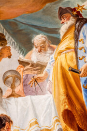 Schloss Bruchsal - Hauptbau / Corps de Logis - Beletage - Fürstensaal - Decke, äußere Zone, westlich, Mitte - Ausschnitt aus der westlichen äußeren Zone -Ausschnitt aus der Darstellung der sieben Wissenschaften und Künste - Links (Mann mit Buch): Darstellung der Literatur; rechts (Mann mit Sternenhut und Zirkel): Darstellung der Astrologie (Deckenfresko urspünglich gemalt 1751 von Johannes Zick, originalgetreu rekonstruiert 1966 bis 1969 von Wolfram Köberl) (aufgenommen im September 2019, am späten Vormittag) Schloss Bruchsal - Hauptbau / Corps de Logis - Beletage - Fürstensaal - Decke, äußere Zone, westlich, Mitte - Ausschnitt aus der westlichen äußeren Zone -Ausschnitt aus der Darstellung der sieben Wissenschaften und Künste - Links (Mann mit Buch): Darstellung der Literatur; rechts (Mann mit Sternenhut und Zirkel): Darstellung der Astrologie (Deckenfresko urspünglich gemalt 1751 von Johannes Zick, originalgetreu rekonstruiert 1966 bis 1969 von Wolfram Köberl) (aufgenommen im September 2019, am späten Vormittag)