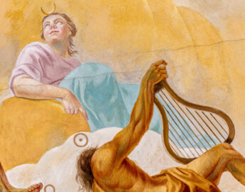 Schloss Bruchsal - Hauptbau / Corps de Logis - Beletage - Kuppelsaal - Kuppelfresko - Ausschnitt aus der nordwestlichen "himmlischen" Zone - Darstellung von Apoll und Luna als antike Götter; unten Apoll (Gott des Lichts u.a.) mit Lyra;, oben Luna (Mondgöttin) mit Halbmond auf dem Kopf (urspünglich gemalt 1752 von Johannes Zick und Sohn Januarius, originalgetreu rekonstruiert 1966 von Karl Manninger) (aufgenommen im September 2019, am Nachmittag) Schloss Bruchsal - Hauptbau / Corps de Logis - Beletage - Kuppelsaal - Kuppelfresko - Ausschnitt aus der nordwestlichen "himmlischen" Zone - Darstellung von Apoll und Luna als antike Götter; unten Apoll (Gott des Lichts u.a.) mit Lyra;, oben Luna (Mondgöttin) mit Halbmond auf dem Kopf (urspünglich gemalt 1752 von Johannes Zick und Sohn Januarius, originalgetreu rekonstruiert 1966 von Karl Manninger) (aufgenommen im September 2019, am Nachmittag)