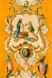 Schloss Bruchsal - Hauptbau / Corps de Logis - Beletage - Musikzimmer - Östliche Wand, ganz links - Ausschnitt unterhalb der Mitte aus einer Savonnerie mit chinoisen Motiven (Entwurf von Johann Martin Metz; hergestellt in der Kurkölnischen Savonneriemanufaktur in Bonn, zwischen 1758 und 1761) (aufgenommen im November 2019, am späten Vormittag) Schloss Bruchsal - Hauptbau / Corps de Logis - Beletage - Musikzimmer - Östliche Wand, ganz links - Ausschnitt unterhalb der Mitte aus einer Savonnerie mit chinoisen Motiven (Entwurf von Johann Martin Metz; hergestellt in der Kurkölnischen Savonneriemanufaktur in Bonn, zwischen 1758 und 1761) (aufgenommen im November 2019, am späten Vormittag)