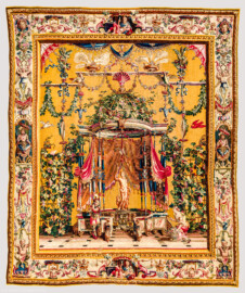 Schloss Bruchsal - Hauptbau / Corps de Logis - Von innen - Beletage - Jagdzimmer - Östliche Wand, Nordseite - Tapisserie "Bacchus" aus der "Groteskenserie" (Inv.Nr. G 105; Höhe x Breite: 341 cm x 285 cm; hergestellt in der Werkstatt von Philippe Behagle (Vater oder Sohn) in Beauvais zwischen 1685 und 1719; Entwürfe von Jean-Baptiste Monnoyer, Guy-Louis de Vernansal, Jean-Baptiste B(e)lin de Fontenay; restauriert 1960 und nach 2007) (aufgenommen im November 2019, am späten Nachmittag) Schloss Bruchsal - Hauptbau / Corps de Logis - Von innen - Beletage - Jagdzimmer - Östliche Wand, Nordseite - Tapisserie "Bacchus" aus der "Groteskenserie" (Inv.Nr. G 105; Höhe x Breite: 341 cm x 285 cm; hergestellt in der Werkstatt von Philippe Behagle (Vater oder Sohn) in Beauvais zwischen 1685 und 1719; Entwürfe von Jean-Baptiste Monnoyer, Guy-Louis de Vernansal, Jean-Baptiste B(e)lin de Fontenay; restauriert 1960 und nach 2007) (aufgenommen im November 2019, am späten Nachmittag)