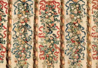 Schloss Bruchsal - Hauptbau / Corps de Logis - Beletage - Garderobenzimmer / Pagenzimmer - Nördliche Wand - Blick auf drei Bahnen der Veston-Tapisserien, auch als "Vestontapete" bezeichnet (linke drei Bahnen: Inv.Nr. G 168a, Höhe 320 cm, Breite 253 cm; rechte zwei Bahnen: Inv.Nr. G 138a, Höhe 325 cm, Breite 172 cm; hergestellt vermutlich in Flandern um 1700) (aufgenommen im Januar 2020, am Nachmittag) Schloss Bruchsal - Hauptbau / Corps de Logis - Beletage - Garderobenzimmer / Pagenzimmer - Nördliche Wand - Blick auf drei Bahnen der Veston-Tapisserien, auch als "Vestontapete" bezeichnet (linke drei Bahnen: Inv.Nr. G 168a, Höhe 320 cm, Breite 253 cm; rechte zwei Bahnen: Inv.Nr. G 138a, Höhe 325 cm, Breite 172 cm; hergestellt vermutlich in Flandern um 1700) (aufgenommen im Januar 2020, am Nachmittag)