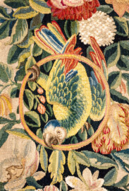 Schloss Bruchsal - Hauptbau / Corps de Logis - Beletage - Garderobenzimmer / Pagenzimmer - Nördliche Wand - Blick auf einen Ausschnitt (linke Bahn, Mitte) mit einem Papagei aus einer Veston-Tapisserie (Tapisserie Inv.Nr. G 138a, Höhe 325 cm, Breite 172 cm; Tapisserie vermutlich hergestellt in Flandern um 1700) (aufgenommen im Januar 2020, um die Mittagszeit) Schloss Bruchsal - Hauptbau / Corps de Logis - Beletage - Garderobenzimmer / Pagenzimmer - Nördliche Wand - Blick auf einen Ausschnitt (linke Bahn, Mitte) mit einem Papagei aus einer Veston-Tapisserie (Tapisserie Inv.Nr. G 138a, Höhe 325 cm, Breite 172 cm; Tapisserie vermutlich hergestellt in Flandern um 1700) (aufgenommen im Januar 2020, um die Mittagszeit)