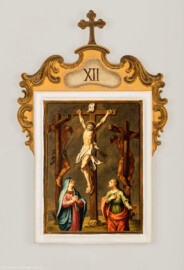 Bruchsal - Peterskirche / St. Peter - Nördliches Längsschiff / westliches Querschiff - Bilderzyklus "Kreuzweg" - Kreuzwegstation XII "Jesus stirbt am Kreuz" (Kreuzwegstation XIV signiert mit "Ebenhöch", gemalt wohl um 1725, 1963 in St. Peter aufgehängt) (aufgenommen im Mai 2020, am späten Nachmittag)