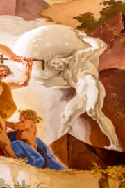 Schloss Bruchsal - Hauptbau / Corps de Logis - Beletage - Marmorsaal / Kaisersaal - Deckenfresko, äußere Zone, südwestlich des Zentrums der Decke - Rechts: Darstellung des Titans Atlas, die Weltkugel tragend; links: Darstellung des Zeitgotts Chronos beim Versuch, mit seiner Sense die Weltkugel zu zerstören; links oben: ein Putto, die Sense zerbrechend; (Deckenfresko urspünglich gemalt 1754 von Johannes Zick, originalgetreu rekonstruiert 1971 bis 1974 von Wolfram Köberl; Stuck urspünglich von Johann Michael Feuchtmayer dem Jüngeren, rekonstruiert 1962 bis 1969 von Jakob und Josef Schnitzer) (aufgenommen im Juli 2020, am späten Nachmittag) Schloss Bruchsal - Hauptbau / Corps de Logis - Beletage - Marmorsaal / Kaisersaal - Deckenfresko, äußere Zone, südwestlich des Zentrums der Decke - Rechts: Darstellung des Titans Atlas, die Weltkugel tragend; links: Darstellung des Zeitgotts Chronos beim Versuch, mit seiner Sense die Weltkugel zu zerstören; links oben: ein Putto, die Sense zerbrechend; (Deckenfresko urspünglich gemalt 1754 von Johannes Zick, originalgetreu rekonstruiert 1971 bis 1974 von Wolfram Köberl; Stuck urspünglich von Johann Michael Feuchtmayer dem Jüngeren, rekonstruiert 1962 bis 1969 von Jakob und Josef Schnitzer) (aufgenommen im Juli 2020, am späten Nachmittag)