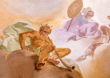 Schloss Bruchsal - Hauptbau / Corps de Logis - Beletage - Marmorsaal / Kaisersaal - Deckenfresko, innere Zone, westlich des Zentrums der Decke - Unten: Darstellung des Wald- und Wiesengotts Pan, ein Alphorn an seine Schulter angelehnt; oben: Darstellung der Athene, Göttin der Weisheit, des Kampfes, der Kunst u.v.m. (Deckenfresko urspünglich gemalt 1754 von Johannes Zick, originalgetreu rekonstruiert 1971 bis 1974 von Wolfram Köberl; Stuck urspünglich von Johann Michael Feuchtmayer dem Jüngeren, rekonstruiert 1962 bis 1969 von Jakob und Josef Schnitzer) (aufgenommen im September 2020, am Nachmittag) Schloss Bruchsal - Hauptbau / Corps de Logis - Beletage - Marmorsaal / Kaisersaal - Deckenfresko, innere Zone, westlich des Zentrums der Decke - Unten: Darstellung des Wald- und Wiesengotts Pan, ein Alphorn an seine Schulter angelehnt; oben: Darstellung der Athene, Göttin der Weisheit, des Kampfes, der Kunst u.v.m. (Deckenfresko urspünglich gemalt 1754 von Johannes Zick, originalgetreu rekonstruiert 1971 bis 1974 von Wolfram Köberl; Stuck urspünglich von Johann Michael Feuchtmayer dem Jüngeren, rekonstruiert 1962 bis 1969 von Jakob und Josef Schnitzer) (aufgenommen im September 2020, am Nachmittag)