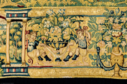 Schloss Bruchsal - Hauptbau / Corps de Logis - Von innen - Beletage - Gelbes Zimmer - Ostwand, nördliche Seite - Ausschnitt (untere Bordüre, rechts der Mitte) aus der Tapisserie "David besänftigt Saul mit Saitenspiel" der sechsteiligen Folge mit Szenen aus dem Alten Testament (hier: Episode aus der Geschichte Davids, 1. Buch Samuel, Kapitel 18; Inv.Nr. G 115; Höhe x Breite: 274 cm x 328 cm; hergestellt von Martin II Reymbouts in Brüssel, um 1600; restauriert 1965/66 und nach 2007) (aufgenommen im November 2020, am späten Vormittag) Schloss Bruchsal - Hauptbau / Corps de Logis - Von innen - Beletage - Gelbes Zimmer - Ostwand, nördliche Seite - Ausschnitt (untere Bordüre, rechts der Mitte) aus der Tapisserie "David besänftigt Saul mit Saitenspiel" der sechsteiligen Folge mit Szenen aus dem Alten Testament (hier: Episode aus der Geschichte Davids, 1. Buch Samuel, Kapitel 18; Inv.Nr. G 115; Höhe x Breite: 274 cm x 328 cm; hergestellt von Martin II Reymbouts in Brüssel, um 1600; restauriert 1965/66 und nach 2007) (aufgenommen im November 2020, am späten Vormittag)