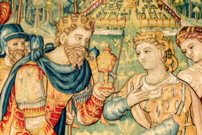 Schloss Bruchsal - Hauptbau / Corps de Logis - Von innen - Beletage - Gelbes Zimmer - Südwand, westliche Seite - Ausschnitt aus der Tapisserie "Esther von Ahasver zu königlichen Ehren erhoben" aus der sechsteiligen Folge mit Szenen aus dem Alten Testament (hier: Das Buch Esther, Kapitel 2; Inv.Nr. G 112; Höhe x Breite: 273 cm x 197 cm; hergestellt von Martin II Reymbouts in Brüssel, um 1600; restauriert 1965/66 und nach 2007) (aufgenommen im November 2020, am Nachmittag) Schloss Bruchsal - Hauptbau / Corps de Logis - Von innen - Beletage - Gelbes Zimmer - Südwand, westliche Seite - Ausschnitt aus der Tapisserie "Esther von Ahasver zu königlichen Ehren erhoben" aus der sechsteiligen Folge mit Szenen aus dem Alten Testament (hier: Das Buch Esther, Kapitel 2; Inv.Nr. G 112; Höhe x Breite: 273 cm x 197 cm; hergestellt von Martin II Reymbouts in Brüssel, um 1600; restauriert 1965/66 und nach 2007) (aufgenommen im November 2020, am Nachmittag)