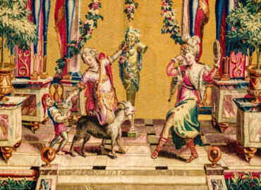 Schloss Bruchsal - Hauptbau / Corps de Logis - Von innen - Beletage - Jagdzimmer - Östliche Wand, Südseite - Ausschnitt aus der Tapisserie "Tänzerinnen vor einer Statue des Gottes Pan" aus der "Groteskenserie" (Inv.Nr. G 101; Höhe x Breite: 332,5 cm x 325 cm; hergestellt in der Werkstatt von Philippe Behagle (Vater oder Sohn) in Beauvais zwischen 1685 und 1719; Entwürfe von Jean-Baptiste Monnoyer, Guy-Louis de Vernansal, Jean-Baptiste B(e)lin de Fontenay; restauriert 1960 und nach 2007) (aufgenommen im März 2021, am Nachmittag) Schloss Bruchsal - Hauptbau / Corps de Logis - Von innen - Beletage - Jagdzimmer - Östliche Wand, Südseite - Ausschnitt aus der Tapisserie "Tänzerinnen vor einer Statue des Gottes Pan" aus der "Groteskenserie" (Inv.Nr. G 101; Höhe x Breite: 332,5 cm x 325 cm; hergestellt in der Werkstatt von Philippe Behagle (Vater oder Sohn) in Beauvais zwischen 1685 und 1719; Entwürfe von Jean-Baptiste Monnoyer, Guy-Louis de Vernansal, Jean-Baptiste B(e)lin de Fontenay; restauriert 1960 und nach 2007) (aufgenommen im März 2021, am Nachmittag)