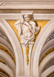 Schloss Bruchsal - Hauptbau / Corps de Logis - Erdgeschoss - Eingangshalle / Intrada - Westseite - Blick auf die südliche (linke) Herme (Malerei ursprünglich von Giovanni Francesco Marchini, restauriert von Hermenegild Peiker) (aufgenommen im September 2021, am späten Vormittag) Schloss Bruchsal - Hauptbau / Corps de Logis - Erdgeschoss - Eingangshalle / Intrada - Westseite - Blick auf die südliche (linke) Herme (Malerei ursprünglich von Giovanni Francesco Marchini, restauriert von Hermenegild Peiker) (aufgenommen im September 2021, am späten Vormittag)