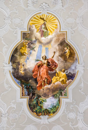 Bruchsal - Peterskirche / St. Peter - Von Innen - Westschiff, Gewölbe - Von Unten - Blick in das Gewölbe des Westschiffs auf das Gemälde "Verherrlichung des hl. Sebastians" (gemalt von Josef Mariano Kitschker, 1907 bis 1908) (aufgenommen im August 2022, am frühen Nachmittag, nach der Renovierung) Bruchsal - Peterskirche / St. Peter - Von Innen - Westschiff, Gewölbe - Von Unten - Blick in das Gewölbe des Westschiffs auf das Gemälde "Verherrlichung des hl. Sebastians" (gemalt von Josef Mariano Kitschker, 1907 bis 1908) (aufgenommen im August 2022, am frühen Nachmittag, nach der Renovierung)