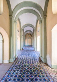Bruchsal - Belvedere / Schießhaus - Von Innen - Mitteltrakt / Halle - Von Norden - Blick nach Süden in die (ehemalige) Halle; links der ehemalige Schießplatz (aufgenommen im Oktober 2022, am frühen Nachmittag) Bruchsal - Belvedere / Schießhaus - Von Innen - Mitteltrakt / Halle - Von Norden - Blick nach Süden in die (ehemalige) Halle; links der ehemalige Schießplatz (aufgenommen im Oktober 2022, am frühen Nachmittag)