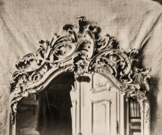 Schloss Bruchsal - Stuckornament - Seite 109 - Auszug aus: "Georg Maria Eckert: Das Schloss zu Bruchsal in Photographieen / Rococo Ornamente aus dem Schlosse zu Bruchsal, 1871"; Digitalisat der Württembergische Landesbibliothek Stuttgart; Persistente URL: http://digital.wlb-stuttgart.de/purl/bsz517721902; gemeinfrei Schloss Bruchsal - Stuckornament - Seite 109 - Auszug aus: "Georg Maria Eckert: Das Schloss zu Bruchsal in Photographieen / Rococo Ornamente aus dem Schlosse zu Bruchsal, 1871"; Digitalisat der Württembergische Landesbibliothek Stuttgart; Persistente URL: http://digital.wlb-stuttgart.de/purl/bsz517721902; gemeinfrei