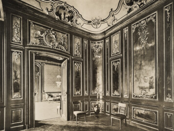 Das Bruchsaler Schloss - Corps de Logis, Watteau-Kabinett (138), gemalt von Januarius Zick 1759 (Blatt 57 der Mappe "Fritz Hirsch: Das Bruchsaler Schloss aus Anlass der Renovation (1900-1909)", erschienen: Heidelberg, Carl Winter's Universitätsbuchhandlung, 1910; Mappe aus dem Bestand des Städtischen Museums Bruchsal; Reproduktion durch Dr. Manfred Schneider, mit freundlicher Genehmigung des Museums) Das Bruchsaler Schloss - Corps de Logis, Watteau-Kabinett (138), gemalt von Januarius Zick 1759 (Blatt 57 der Mappe "Fritz Hirsch: Das Bruchsaler Schloss aus Anlass der Renovation (1900-1909)", erschienen: Heidelberg, Carl Winter's Universitätsbuchhandlung, 1910; Mappe aus dem Bestand des Städtischen Museums Bruchsal; Reproduktion durch Dr. Manfred Schneider, mit freundlicher Genehmigung des Museums)