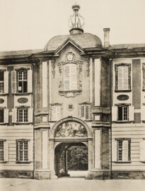 Das Bruchsaler Schloss - Kommunikation beim Kirchenflügel [3], Bildhauerarbeit am Fenster von Val. Götz 1752 (Blatt 64 der Mappe "Fritz Hirsch: Das Bruchsaler Schloss aus Anlass der Renovation (1900-1909)", erschienen: Heidelberg, Carl Winter's Universitätsbuchhandlung, 1910; Mappe aus dem Bestand des Städtischen Museums Bruchsal; Reproduktion durch Dr. Manfred Schneider, mit freundlicher Genehmigung des Museums)