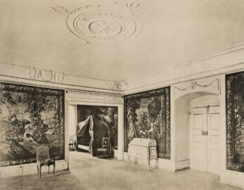 Das Bruchsaler Schloss - Corps de Logis (175 u. 175 a), Gobelin aus Aubusson (Blatt 73 der Mappe "Fritz Hirsch: Das Bruchsaler Schloss aus Anlass der Renovation (1900-1909)", erschienen: Heidelberg, Carl Winter's Universitätsbuchhandlung, 1910; Mappe aus dem Bestand des Städtischen Museums Bruchsal; Reproduktion durch Dr. Manfred Schneider, mit freundlicher Genehmigung des Museums) Das Bruchsaler Schloss - Corps de Logis (175 u. 175 a), Gobelin aus Aubusson (Blatt 73 der Mappe "Fritz Hirsch: Das Bruchsaler Schloss aus Anlass der Renovation (1900-1909)", erschienen: Heidelberg, Carl Winter's Universitätsbuchhandlung, 1910; Mappe aus dem Bestand des Städtischen Museums Bruchsal; Reproduktion durch Dr. Manfred Schneider, mit freundlicher Genehmigung des Museums)