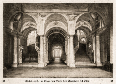 Schloss Bruchsal - Eintrittshalle im Corps de Logis des Bruchsaler Schlosses (Bildnachweis: Dr. Walter Bombe: Das Schloß zu Bruchsal; in: Velhagen & Klasing's Monatshefte, 32. Jahrgang, 1917-1918, 1. Band, Seite 291; mit freundlicher Genehmigung zur Verfügung gestellt von Andreas Froncala, Berlin)