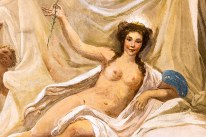 Schloss und Schlossgarten Schwetzingen - Garten - Gesandtenhaus (ehemaliges Prinzenhaus) / Amtsgericht - Von Innen - 1. Obergeschoss - Großer Sitzungssaal - Blick auf Figuren des neuzeitlichen Deckengemäldes (Gemälde: eine allegorische Darstellung des Friedens; Maler: Carolus Vocke (1899-1979); Datierung: nach 1945) (aufgenommen im Oktober 2024, am späten Nachmittag) Schloss und Schlossgarten Schwetzingen - Garten - Gesandtenhaus (ehemaliges Prinzenhaus) / Amtsgericht - Von Innen - 1. Obergeschoss - Großer Sitzungssaal - Blick auf Figuren des neuzeitlichen Deckengemäldes (Gemälde: eine allegorische Darstellung des Friedens; Maler: Carolus Vocke (1899-1979); Datierung: nach 1945) (aufgenommen im Oktober 2024, am späten Nachmittag)