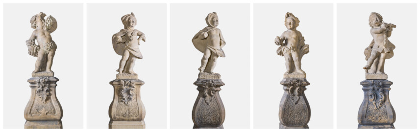Schloss und Schlossgarten Schwetzingen - Garten - Nördlicher Zirkelbau - Westlicher Pavillon / Foyer des Schlosstheaters - Von innen - Südwand - Collage mit den fünf Zwergenfiguren / Putti (v.l.n.r.: 1. - 5. Zwergenfigur / Putto von Osten) (Kopien von Zwergenfiguren aus Schloss Veitshöchheim, wohl 18. Jh.; 1937 im Foyer aufgestellt) (Gesamter Bau: Länge Bogen ca. 175 Meter, Breite zwischen ca. 11 und 18 Meter, 51 Achsen, 5 Pavillons, 4 Zwischenbauten; Architekt: Alessandro Alessandro Galli da Bibiena (1686-1748), Bauleitung: zuerst Guillaume d’Hauberat (1680–1749), dann Nicolas de Pigage (1723-1796); Bauzeit: 1748-1750) (aufgenommen im Oktober 2024, am Nachmittag)