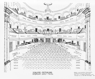Schloss und Schlossgarten Schwetzingen - Garten - Schlosstheater - Von innen - Erdgeschoss, Vestibül - Aushang eines Plans: Schauspiel-Bestuhlung und Sitzplan Rokoko-Theater (Ersteller: Staatl. Hochbauamt Mannheim, Außenstelle Schwetzingen, September 2003) (Gesamter Bau: Länge x Breite: ca. 62 x 35 Meter; Architekt: Nicolas de Pigage (1723-1796); Bauzeit: 1752-1753, Erweiterung 1762, Sanierung: 1937, Renovierung: 1952, Generalsanierung / Umbau 1971-1974, Restaurierung: 1999-2005) (aufgenommen im Dezember 2024, um die Mittagszeit)