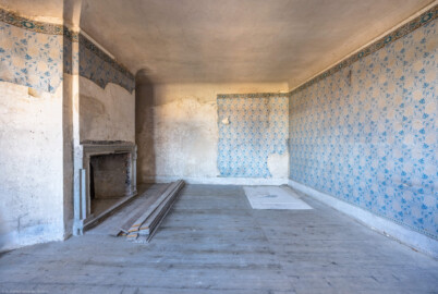 Schloss und Schlossgarten Schwetzingen - Schloss - Mittelbau - Von innen - 3. Obergeschoss - Östliche Räume - Raum 235 - Von Osten - Blick vom Fenster nach Westen in den Raum (aufgenommen im März 2026, am Nachmittag) Schloss und Schlossgarten Schwetzingen - Schloss - Mittelbau - Von innen - 3. Obergeschoss - Östliche Räume - Raum 235 - Von Osten - Blick vom Fenster nach Westen in den Raum (aufgenommen im März 2026, am Nachmittag)