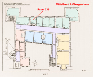 Schloss und Schlossgarten Schwetzingen - Erweiterte Abb. 7: "Grundriß des 3. Obergeschosses" (Raum 238) des Buches "Heinrich Gropp: Das Schwetzinger Schloß zu Anfang des 18. Jahrhunderts – Dissertation – 1930" (Reproduktion durch Dr. Manfred Schneider, August 2023) Schloss und Schlossgarten Schwetzingen - Erweiterte Abb. 7: "Grundriß des 3. Obergeschosses" (Raum 238) des Buches "Heinrich Gropp: Das Schwetzinger Schloß zu Anfang des 18. Jahrhunderts – Dissertation – 1930" (Reproduktion durch Dr. Manfred Schneider, August 2023)