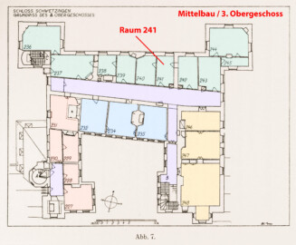 Schloss und Schlossgarten Schwetzingen - Erweiterte Abb. 7: "Grundriß des 3. Obergeschosses" (Raum 241) des Buches "Heinrich Gropp: Das Schwetzinger Schloß zu Anfang des 18. Jahrhunderts – Dissertation – 1930" (Reproduktion durch Dr. Manfred Schneider, August 2023) Schloss und Schlossgarten Schwetzingen - Erweiterte Abb. 7: "Grundriß des 3. Obergeschosses" (Raum 241) des Buches "Heinrich Gropp: Das Schwetzinger Schloß zu Anfang des 18. Jahrhunderts – Dissertation – 1930" (Reproduktion durch Dr. Manfred Schneider, August 2023)