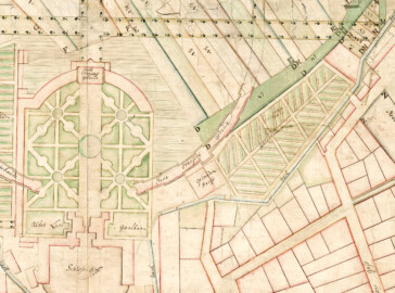 Schloss und Schlossgarten Schwetzingen - Ausschnitt aus dem Grundrissplan mit Darstellung des Gesandtenhauses - Grundrissplan, nach 1756; "Grund-Ries üver die in Anno 1748 von Ihro Churfürst. Durchlaucht gnadigst verordnet und anbefohlen wordene nunmehro sogenannte Neue Statt in deren Schwetzinger Feldgütheren anzulegen"; Lageplan, Schloß, Nebengebäude, Orangerie und Gesandtenhaus, im Garten "Fasanenhaus" im Grundriß, Schloß-, Lust-, Gemüse- und Obstgarten; barocke Titelkartusche oben links, Kartusche rechts mit Namen der Auftraggeber und die der Kommission für die neue Orangerie und Gartenanlage, barocke Kartusche rechts unten mit mehreren Veduten (Bildnachweis: Generallandesarchiv Karlsruhe H Schwetzingen 2 Bild 1, http://www.landesarchiv-bw.de/plink/?f=4-1748561)