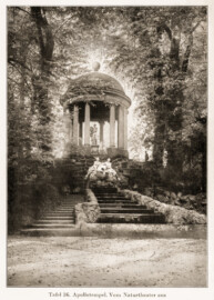 Schloss und Schlossgarten Schwetzingen - Apollotempel. Vom Naturtheater aus (Bildnachweis: Tafel 36 aus "Max Schmechel: Nicolaus von Pigage’s Schwetzinger Entwürfe und Bauten - Dissertation – 1923"; Reproduktion durch Dr. Manfred Schneider, August 2023) Schloss und Schlossgarten Schwetzingen - Apollotempel. Vom Naturtheater aus (Bildnachweis: Tafel 36 aus "Max Schmechel: Nicolaus von Pigage’s Schwetzinger Entwürfe und Bauten - Dissertation – 1923"; Reproduktion durch Dr. Manfred Schneider, August 2023)